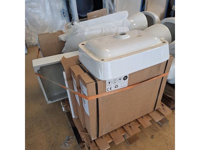 Pallet wastafels - afbeelding 2 van  8