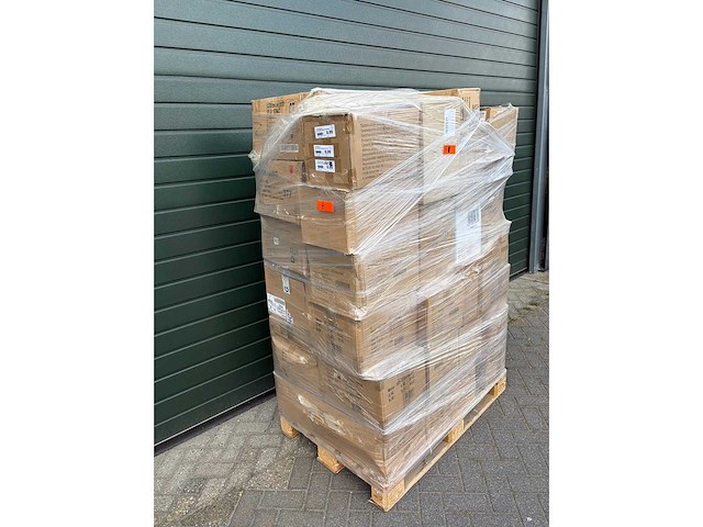 Pallet wk artikelen oranje - afbeelding 2 van  3