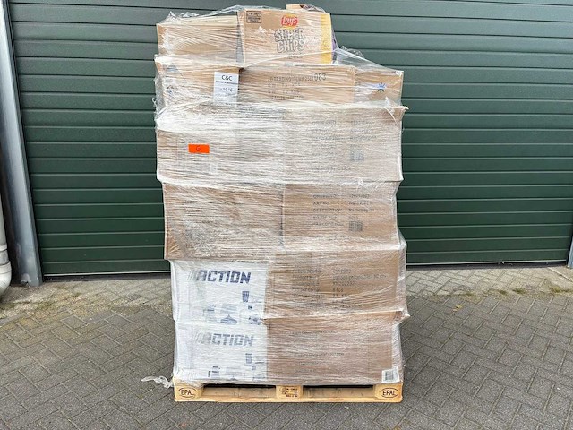 Pallet wk artikelen oranje - afbeelding 1 van  2