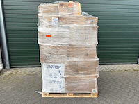 Pallet wk artikelen oranje - afbeelding 1 van  2
