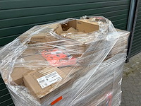 Pallet wk artikelen oranje - afbeelding 2 van  2