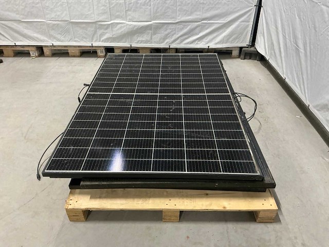 Pallet zonnepanelen (6x) - afbeelding 3 van  3