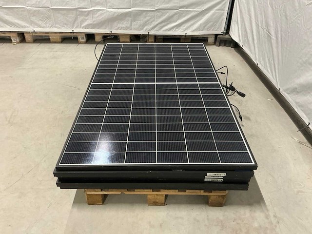 Pallet zonnepanelen (6x) - afbeelding 3 van  3