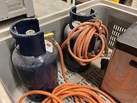 Palletbox met inhoud - afbeelding 3 van  4