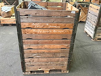 Palletkist met schuimstukken (2x) - afbeelding 2 van  5