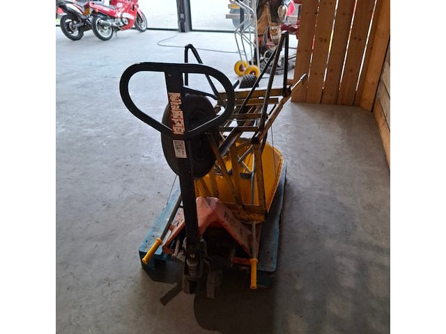 Palletpomp wagen, steenkruiwagen, kuipkruiwagen - afbeelding 4 van  5