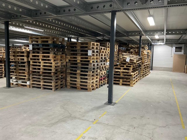 Pallets (475x) - afbeelding 1 van  9
