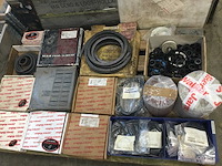 Pallets afdichtingsmateriaal en diversen (6x) - afbeelding 2 van  9