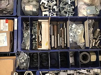Pallets bevestigingsmateriaal en diversen (2x) - afbeelding 3 van  13