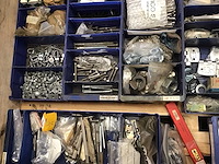 Pallets bevestigingsmateriaal en diversen (2x) - afbeelding 10 van  13