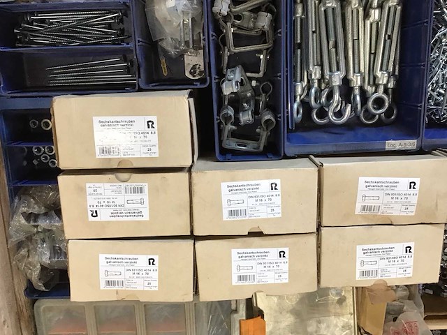 Pallets bevestigingsmaterialen (6x) - afbeelding 25 van  46