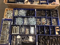 Pallets bevestigingsmaterialen (6x) - afbeelding 37 van  46