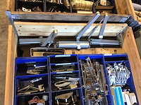 Pallets bevestigingsmaterialen en diversen (4x) - afbeelding 22 van  23