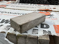 Pallets diverse bakstenen (16x) - afbeelding 5 van  12