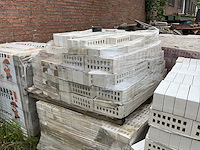 Pallets diverse bakstenen (16x) - afbeelding 7 van  12