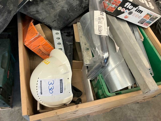 Pallets diverse bouwmaterialen (2x) - afbeelding 7 van  12