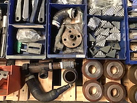 Pallets diverse industriële onderdelen (2x) - afbeelding 8 van  10