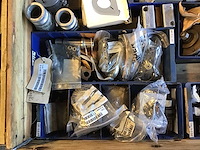 Pallets diverse industriële onderdelen (8x) - afbeelding 17 van  39
