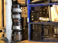 Pallets diverse industriële onderdelen (8x) - afbeelding 20 van  39