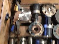 Pallets diverse industriële onderdelen (8x) - afbeelding 34 van  39