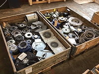 Pallets diverse koppelingen, ventilatoren (2x) - afbeelding 1 van  7