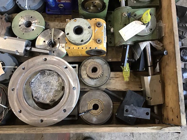 Pallets diverse koppelingen, ventilatoren (2x) - afbeelding 7 van  7
