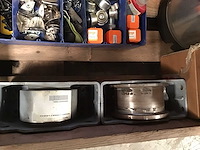 Pallets diversen industriële onderdelen (2x) - afbeelding 7 van  15