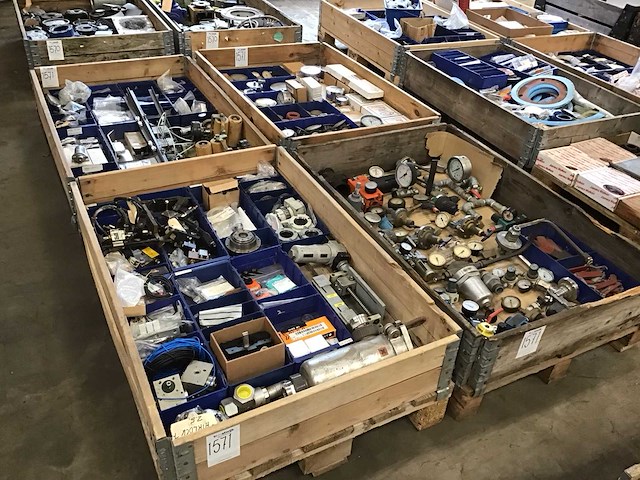 Pallets drukregelaars, reduceerventielen en diversen aanverwanten (4x) - afbeelding 1 van  18