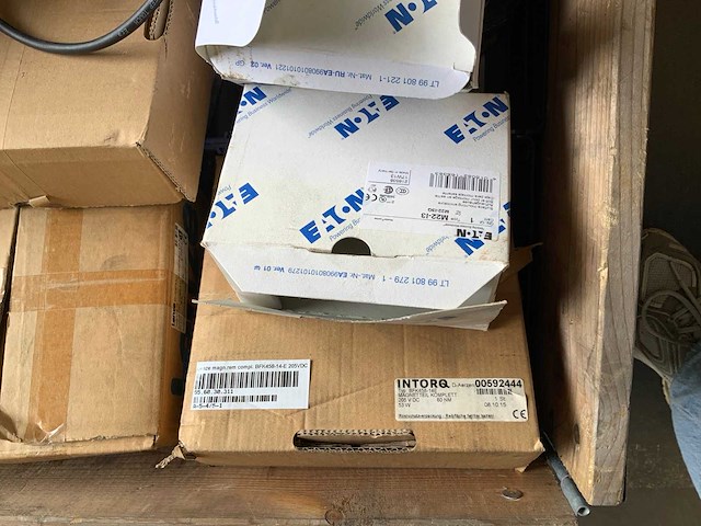 Pallets elektratoebehoren (4x) - afbeelding 5 van  22