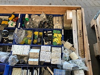 Pallets elektratoebehoren (4x) - afbeelding 3 van  22