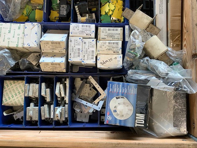 Pallets elektratoebehoren (4x) - afbeelding 22 van  22