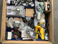 Pallets elektratoebehoren (4x) - afbeelding 5 van  16