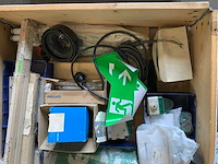 Pallets elektratoebehoren (4x) - afbeelding 11 van  16