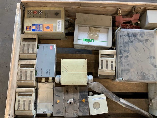 Pallets elektrotoebehoren (5x) - afbeelding 6 van  16