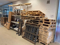 Pallets en hout - afbeelding 2 van  9