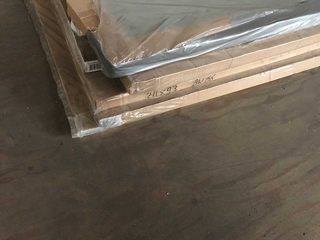 Pallets glasplaten en deuren (4x) - afbeelding 4 van  7