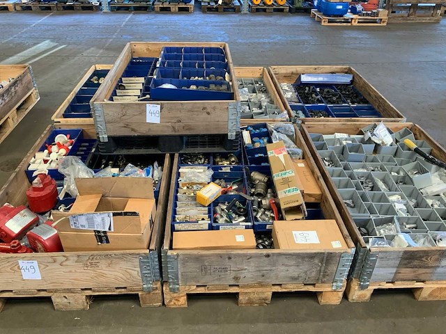 Pallets hydrauliek materiaal (7x) - afbeelding 6 van  15