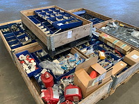 Pallets hydrauliek materiaal (7x) - afbeelding 8 van  15