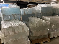 Pallets inhaakmanden tbv winkelstellingen (22x) - afbeelding 6 van  10