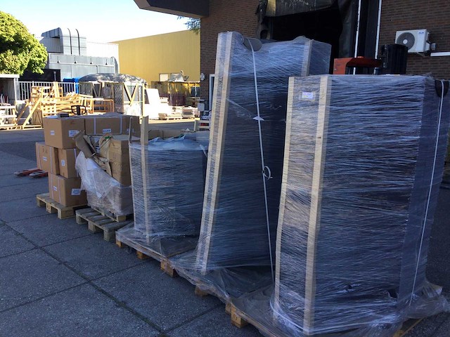 Pallets kartonnen dozen (5x) - afbeelding 1 van  9