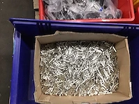 Pallets materialen ten behoeve van zonnepanelen (2x) - afbeelding 6 van  7