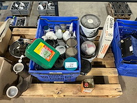 Pallets met diverse zwembadtoebehoren (3x) - afbeelding 8 van  13