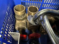 Pallets met diverse zwembadtoebehoren (3x) - afbeelding 12 van  13