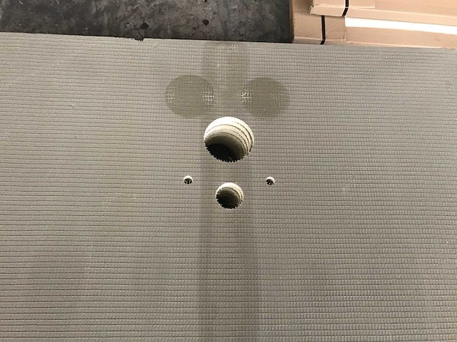 Pallets met gips en pir platen (2x) - afbeelding 3 van  5