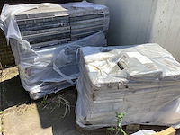 Pallets mix van tegels en straatstenen (10x) - afbeelding 10 van  10