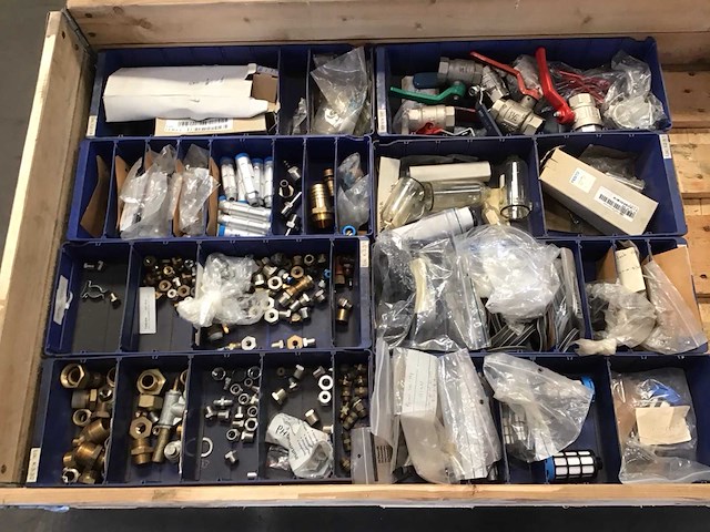 Pallets pneumatische onderdelen (6x) - afbeelding 10 van  13