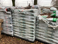 Pallets potgrond (2x) - afbeelding 1 van  3