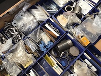 Pallets rvs bevestigingsmaterialen, lasbochten, lasflenzen (6x) - afbeelding 8 van  8