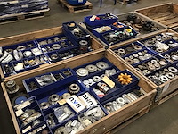 Pallets tandwielen, tandkoppelingen en diversen (4x) - afbeelding 1 van  18