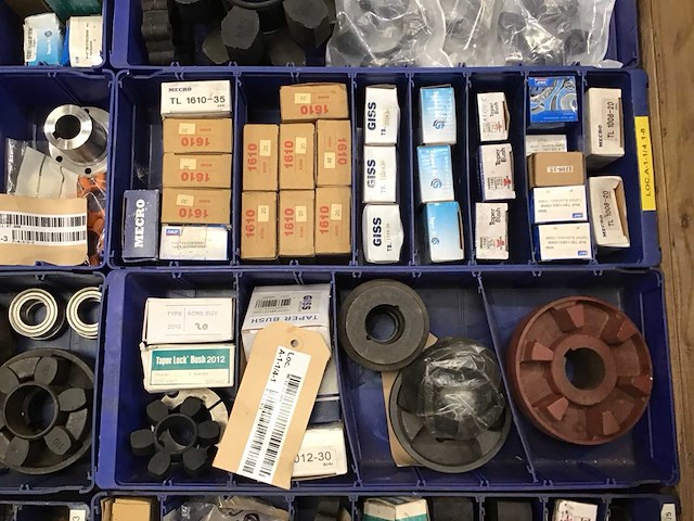Pallets tandwielen, tandkoppelingen en diversen (4x) - afbeelding 17 van  18